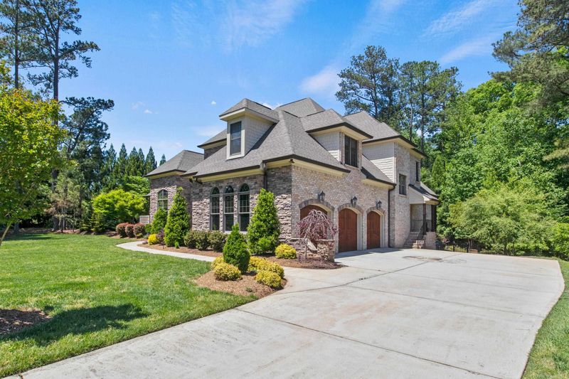 1936 Olde Mill Forest Dr, Raleigh, NC 27606