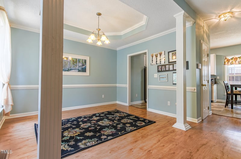 1937 Crag Burn Ln, Raleigh, NC 27604