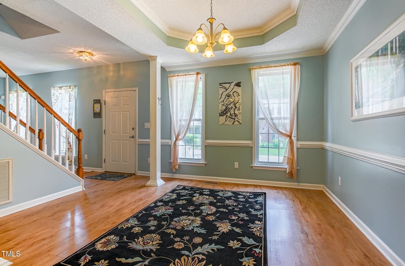 1937 Crag Burn Ln, Raleigh, NC 27604