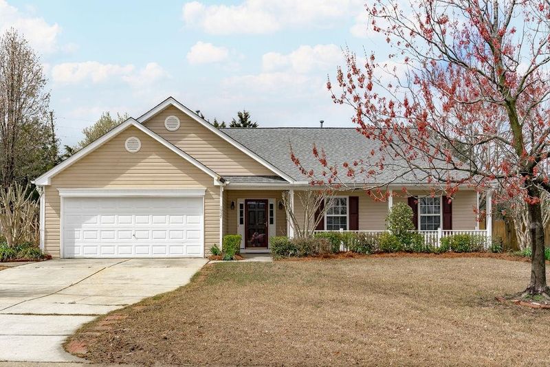 1937 Hickory Bark Dr, Fuquay Varina, NC 27526
