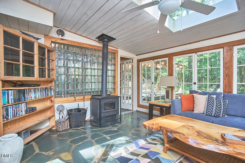 1939 Crawford Dairy Rd, Chapel Hill, NC 27516
