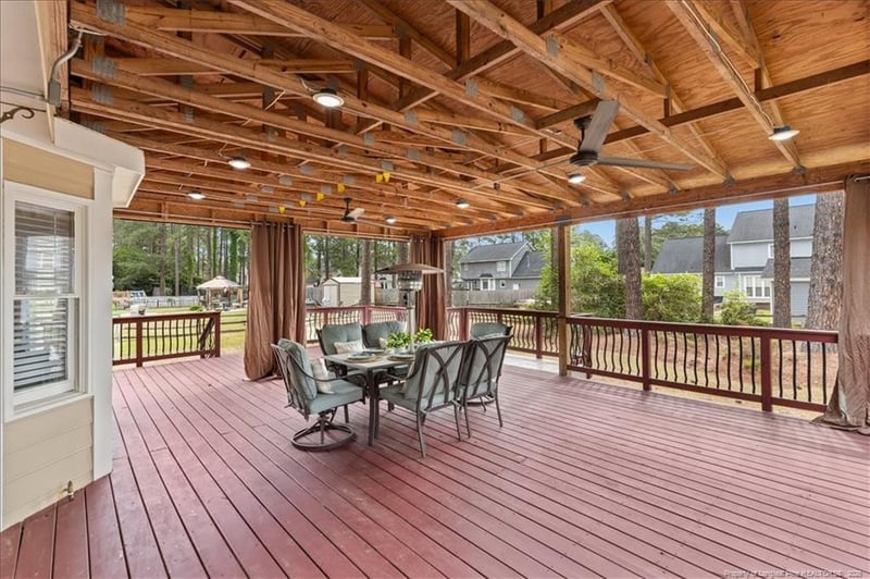 1939 Fairforest Dr, Fayetteville, NC 28304
