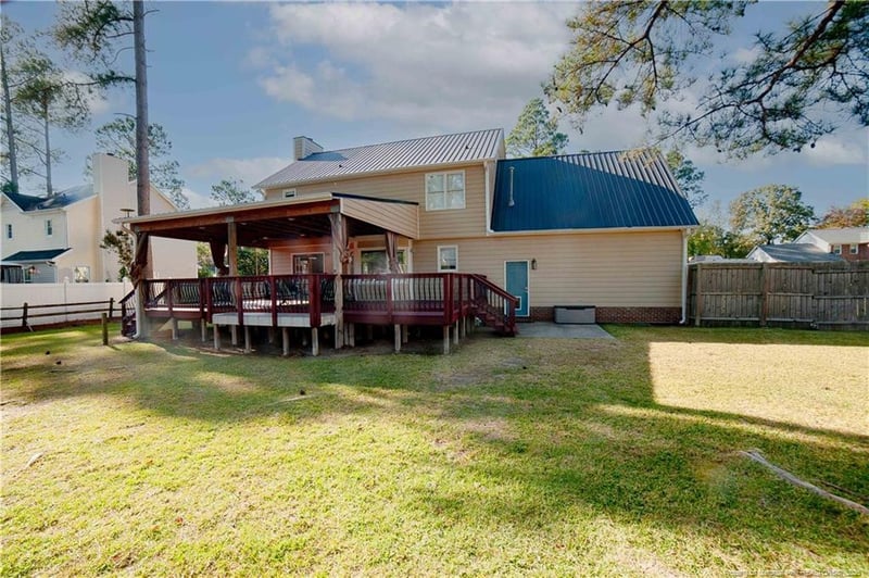 1939 Fairforest Dr, Fayetteville, NC 28304