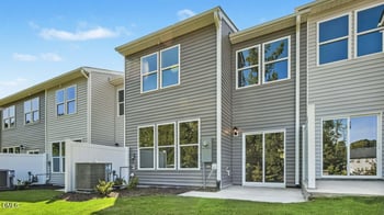 1939 Hinesley Dr, Durham, NC 27703