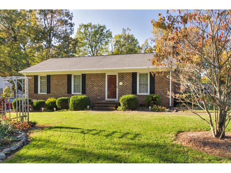 1939 Malone Rd, Burlington, NC 27215