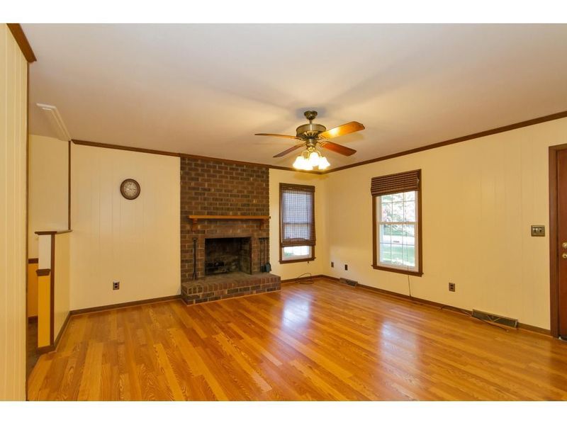 1939 Malone Rd, Burlington, NC 27215