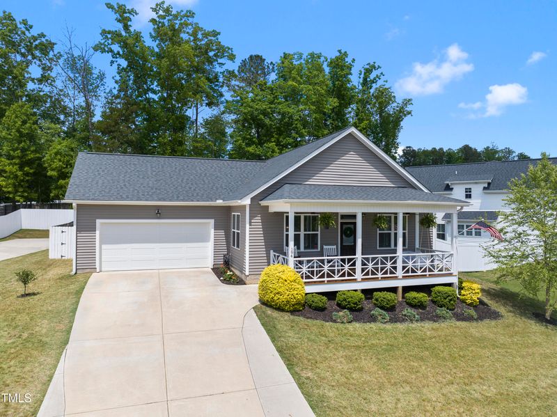 194 Ashley Woods Ct, Clayton, NC 27527
