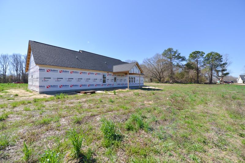 194 Banner Elk Rd, Benson, NC 27504