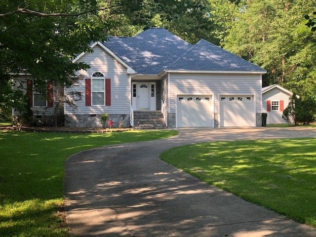 194 Black Cloud Dr, Louisburg, NC 27549