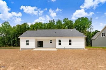 194 Cherrybirch Ln, Zebulon, NC 27597