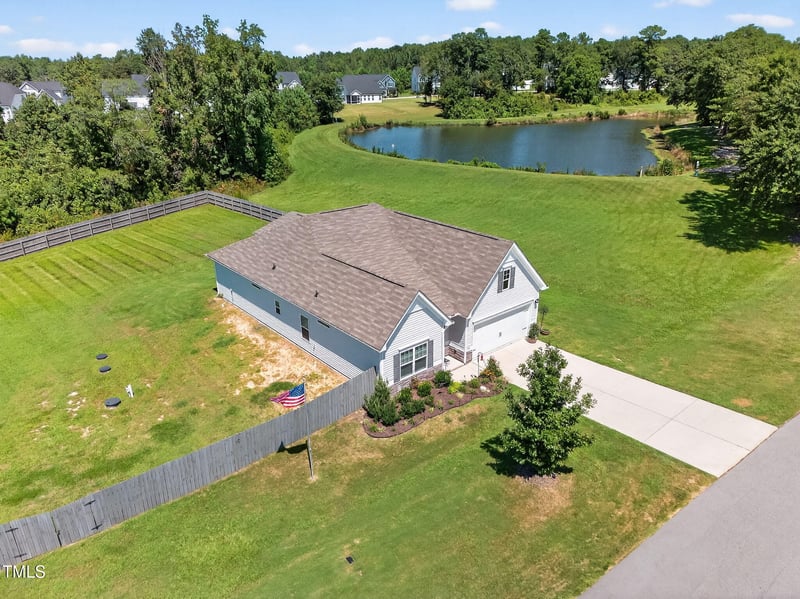 194 Fenella Dr, Four Oaks, NC 27524