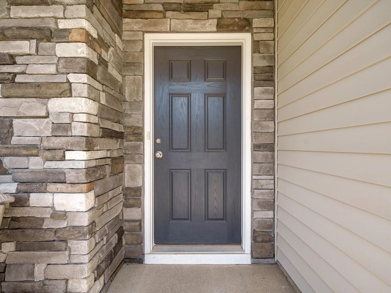194 Flowers Crest Way, Clayton, NC 27527