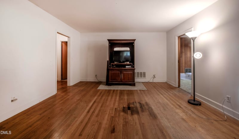 194 Furney Pearce Rd, Zebulon, NC 27597