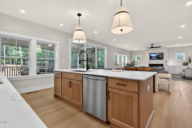 194 Isabelle Valley Dr, Zebulon, NC 27597