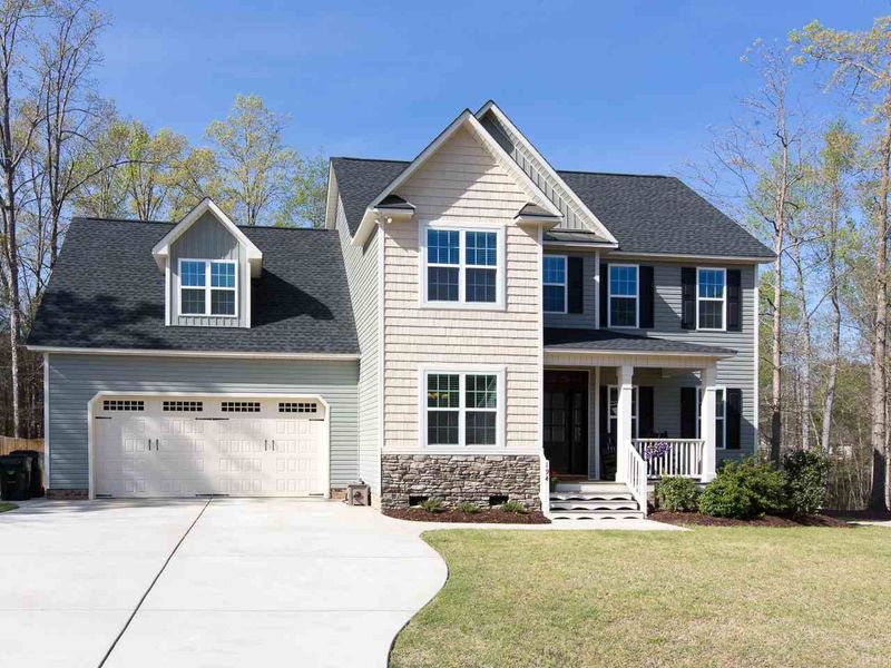 194 Knights Bridge Dr, Clayton, NC 27520