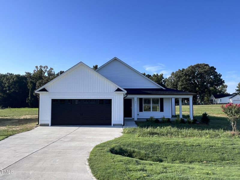 194 Lotus Ave, Smithfield, NC 27577