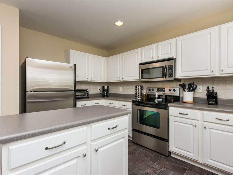 194 Ryder Cup Cir, Raleigh, NC 27603