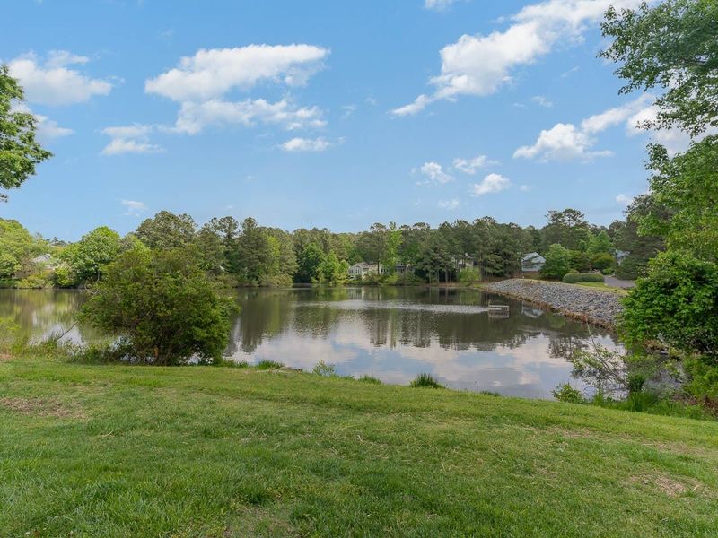 194 St Andrews Ln, Chapel Hill, NC 27517