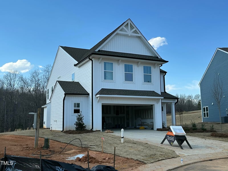 194 Summer Mist Ln, Clayton, NC 27527