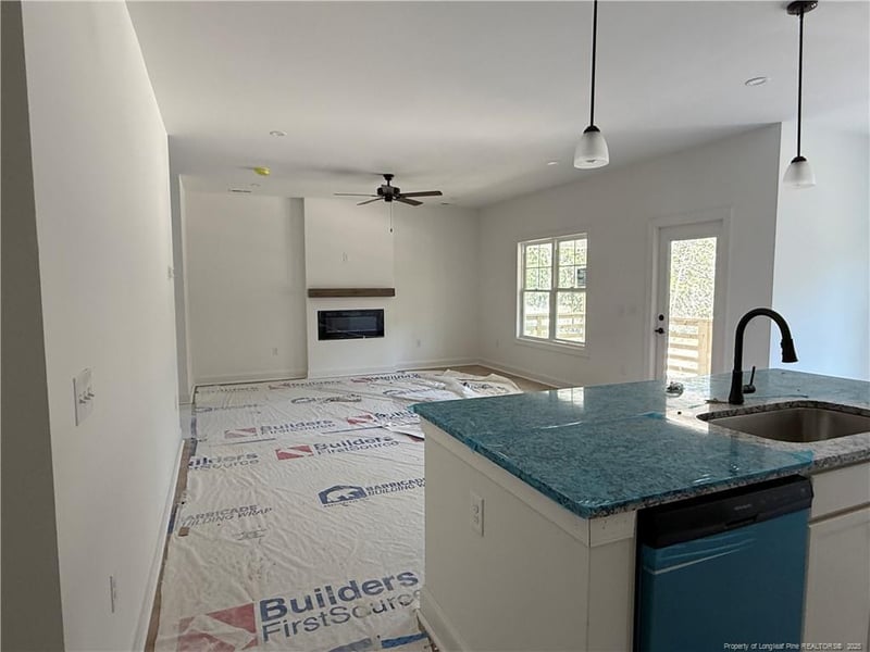 194 Travelers Way, Lillington, NC 27546