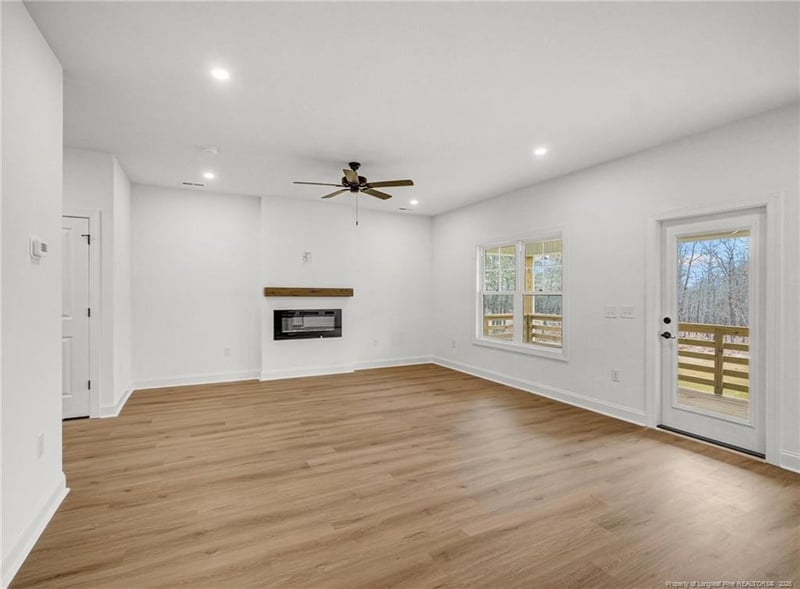 194 Travelers Way, Lillington, NC 27546