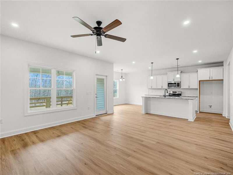 194 Travelers Way, Lillington, NC 27546