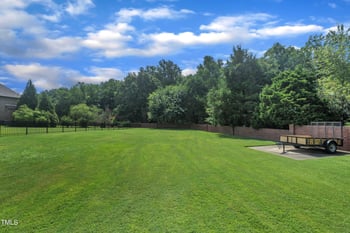 194 Weldon Dr, Clayton, NC 27520
