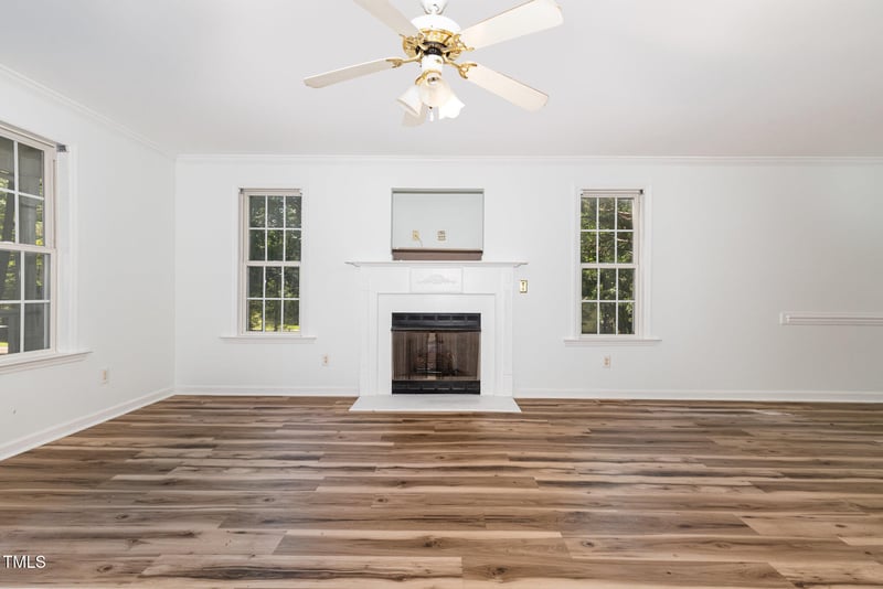 194 Windsor Green Dr, Clayton, NC 27527