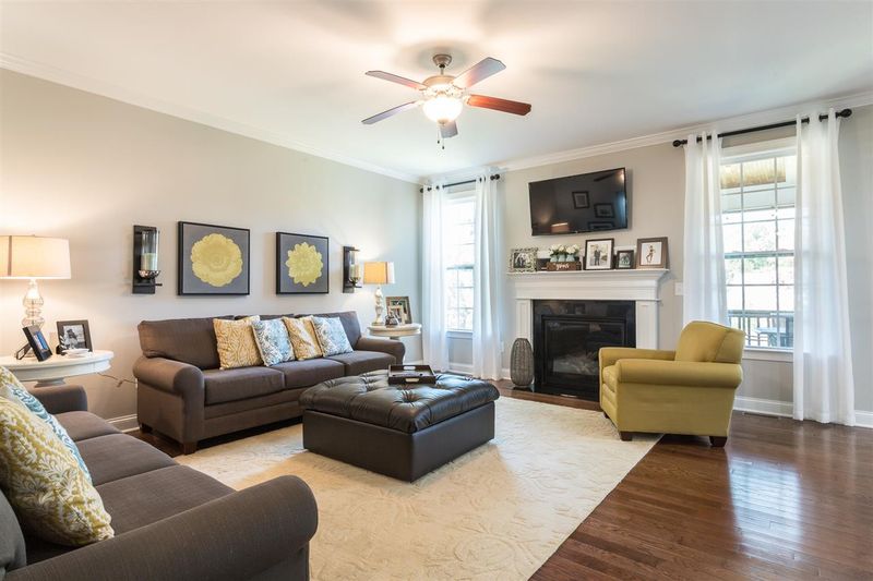 1940 Combine Cir, Apex, NC 27502