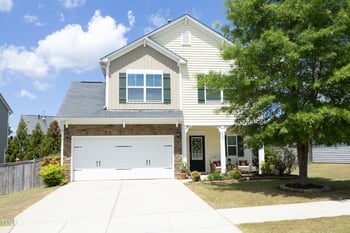 1940 Dunfield Dr, Fuquay Varina, NC 27526
