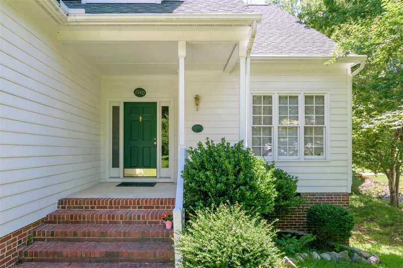 1940 Jupiter Hills Ct, Raleigh, NC 27604