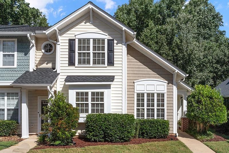 1940 Lost Ln, Raleigh, NC 27603