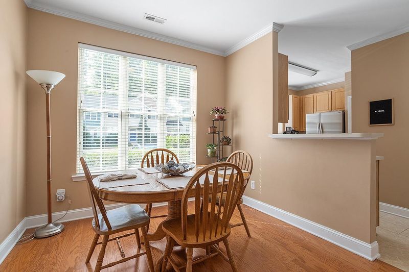 1940 Lost Ln, Raleigh, NC 27603