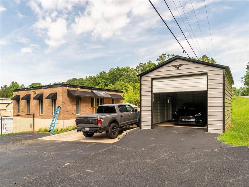 1941 Haw River Hopedale Rd, Burlington, NC 27217