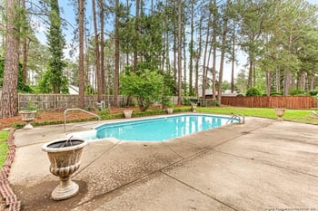 1941 Rayconda Rd, Fayetteville, NC 28304