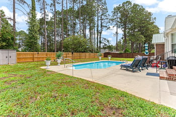 1941 Rayconda Rd, Fayetteville, NC 28304