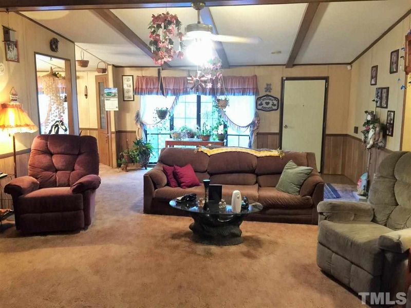 1942 Braswell Rd, Smithfield, NC 27577