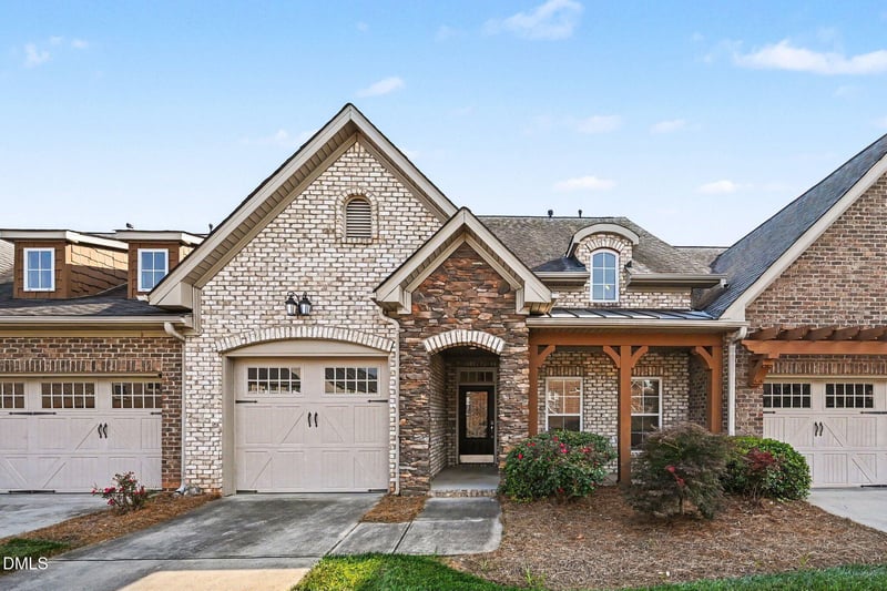 1942 Tweed Ln, Burlington, NC 27215