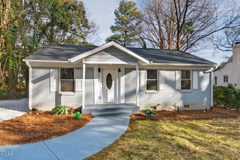 1944 Fairfield Dr, Raleigh, NC 27608