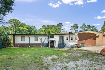 1946 Forest Hills Dr, Fayetteville, NC 28303