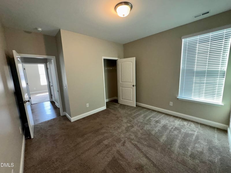 1946 Payne Rd, Graham, NC 27253