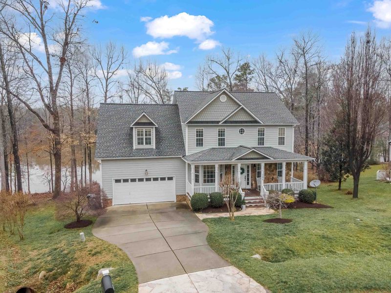 195 W Alex Dr, Clayton, NC 27520