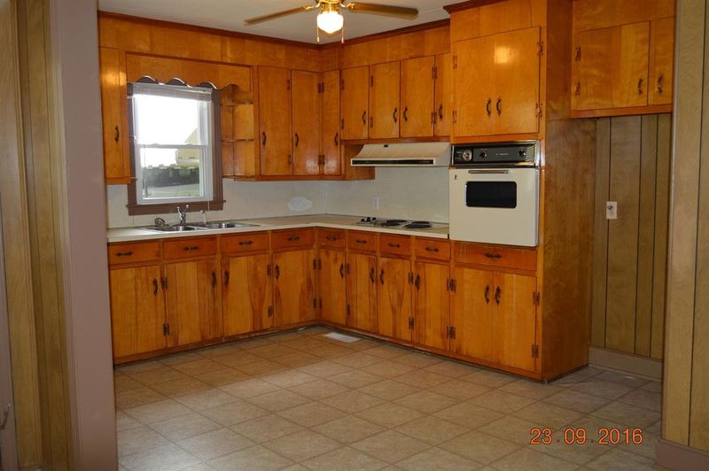 195 Cavel Chub Lake Rd, Roxboro, NC 27573