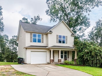 195 Cherryhill Dr, Four Oaks, NC 27524