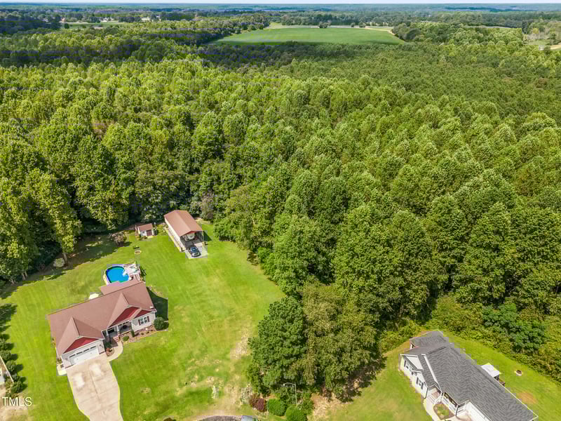 195 Curr Well Dr, Benson, NC 27504