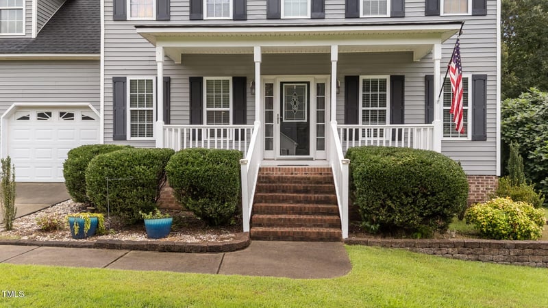 195 Finley Ct, Clayton, NC 27520