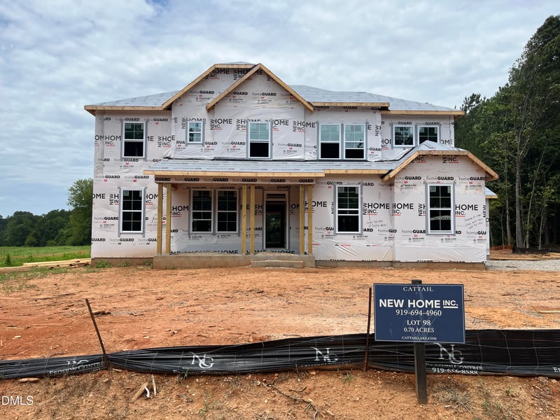 195 Isabelle Valley Dr, Zebulon, NC 27597
