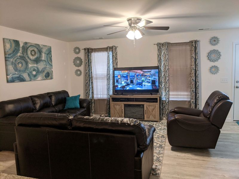 195 Ridge Dr, Louisburg, NC 27549