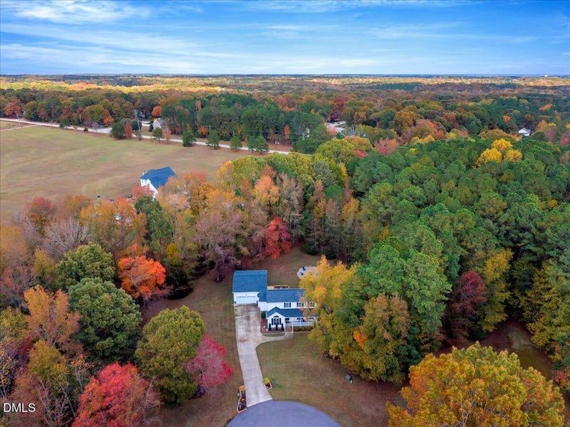 195 Woodcroft Dr, Youngsville, NC 27596