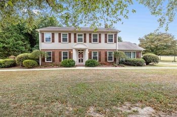 1950 Middle Rd, Fayetteville, NC 28312
